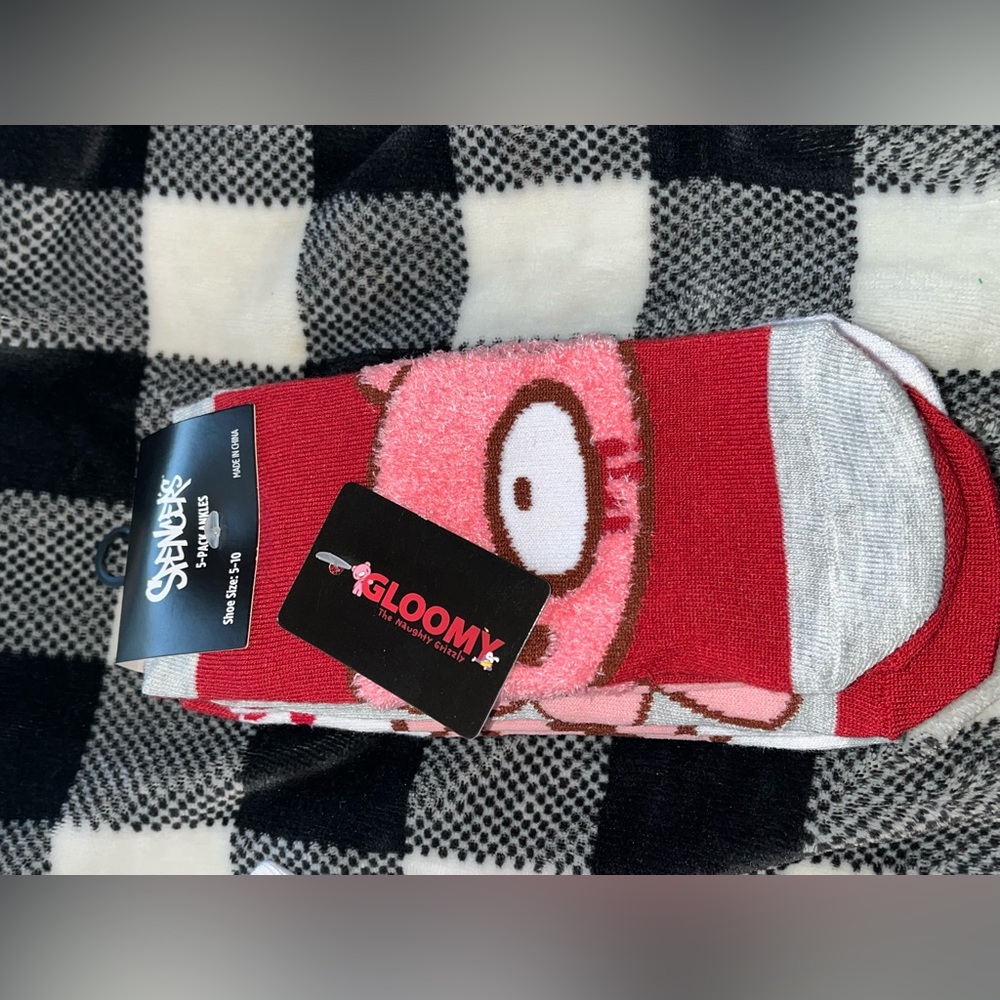 5 pack gloomy ankle socks 🕸️🎃🙀🤮✨